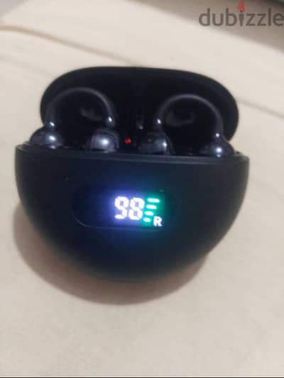Earphones زيرو جديده لم تستخدم
