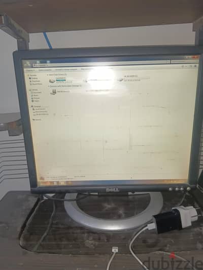 شاشة lcd