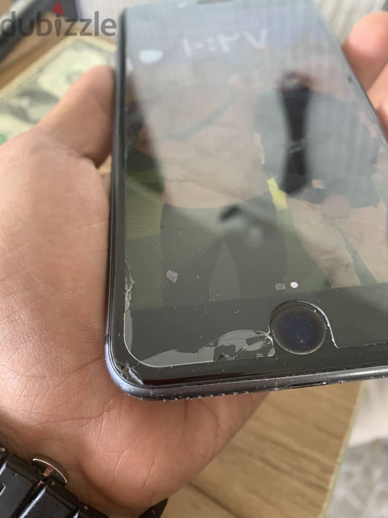 Apple - iPhone 8 Plus 4