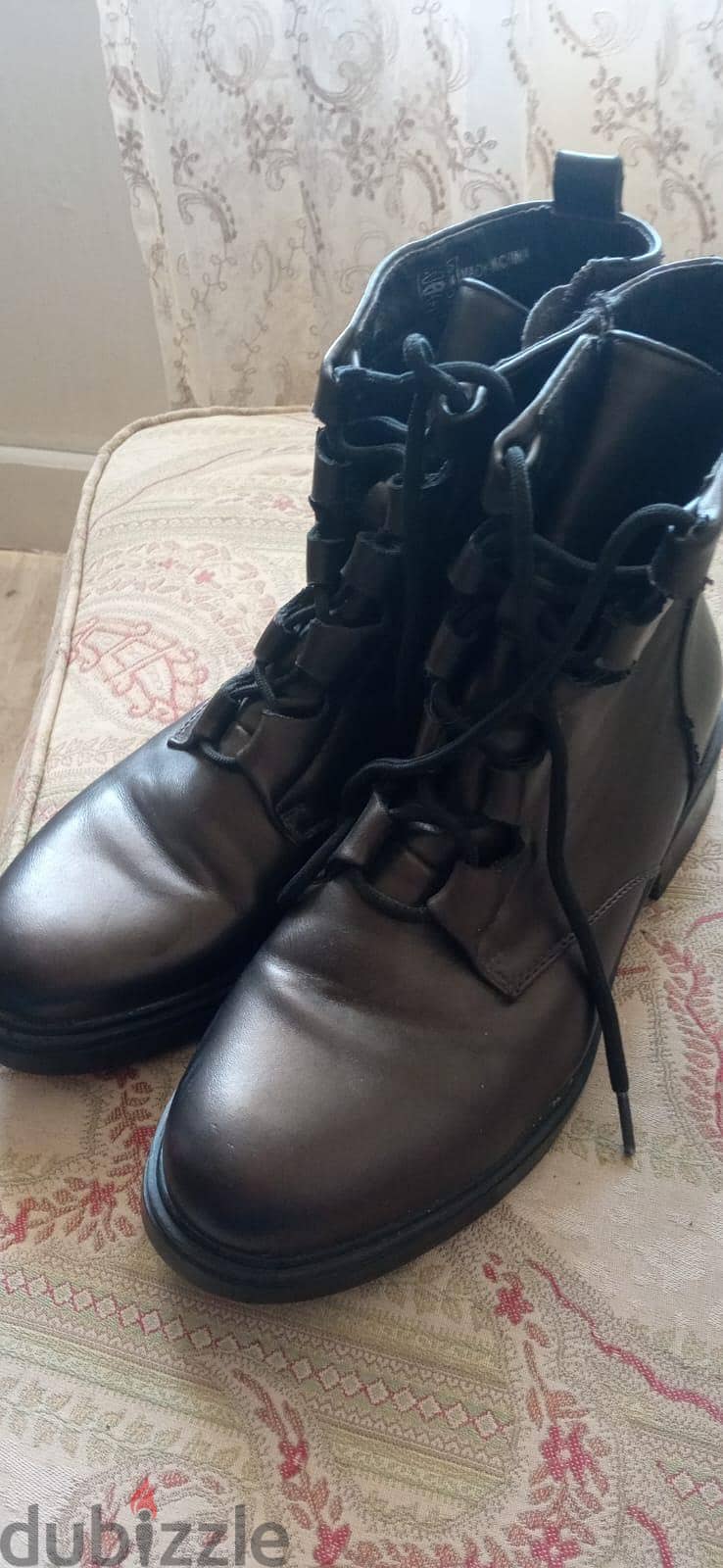 pixi brown boot like new 1
