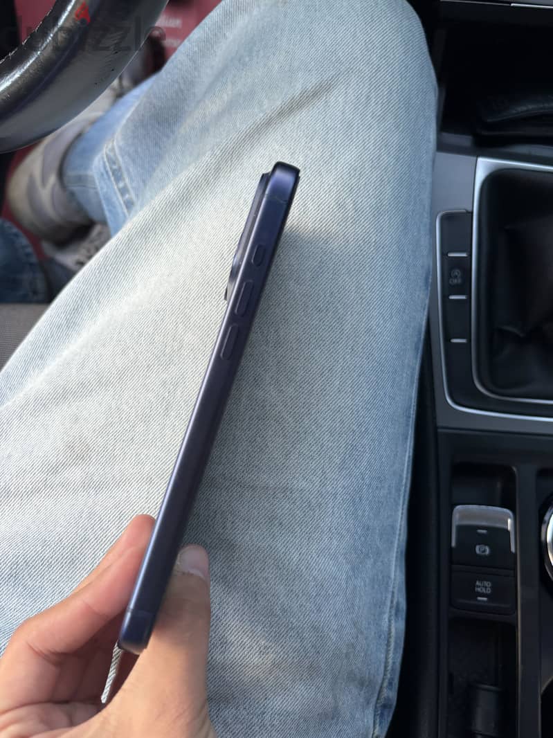 Apple - iPhone 17 Pro Max 1