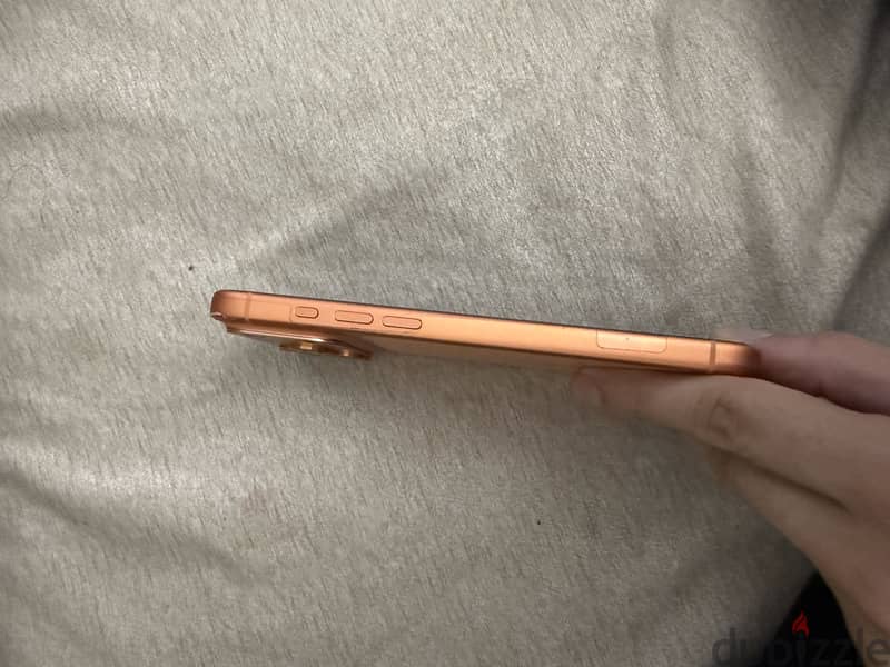 Apple - iPhone 17 Pro Max 2