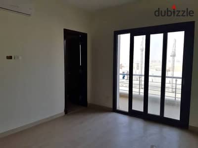 Fully finished 2-bedroom apartment for sale in Hyde Park New Cairo (Fifth Settlement), next to Mivida.