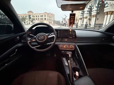 هيونداي إلينترا 2021