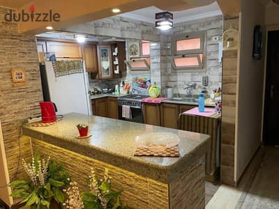 Apartment of 160 sqm for sale in Degla Gardens, October Gardens | 3 rooms (master) and 2 bathrooms | Floor 4 with elevator and insulated aluminum | Immediate delivery in an integrated service compound in an upscale location