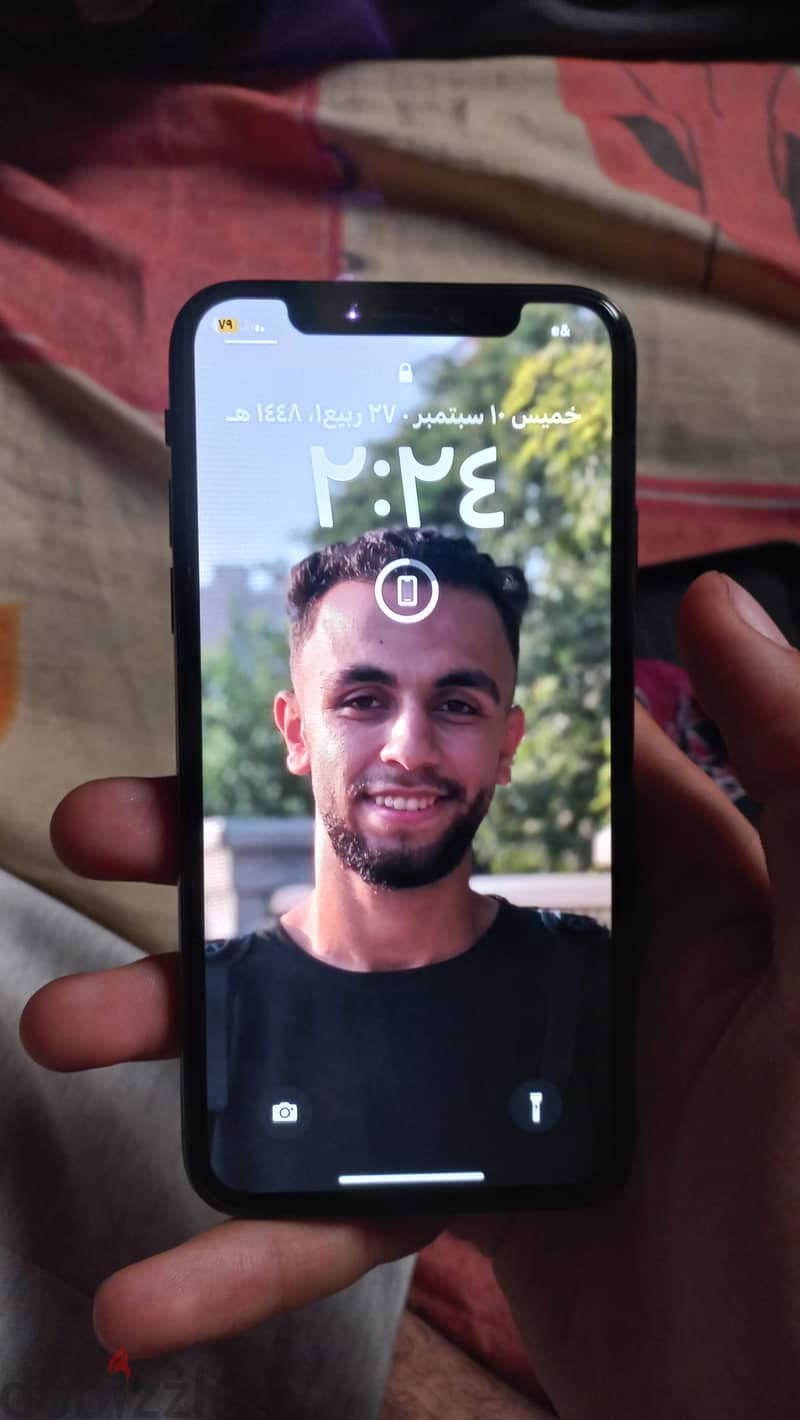 آبل - آيفون اكس 4