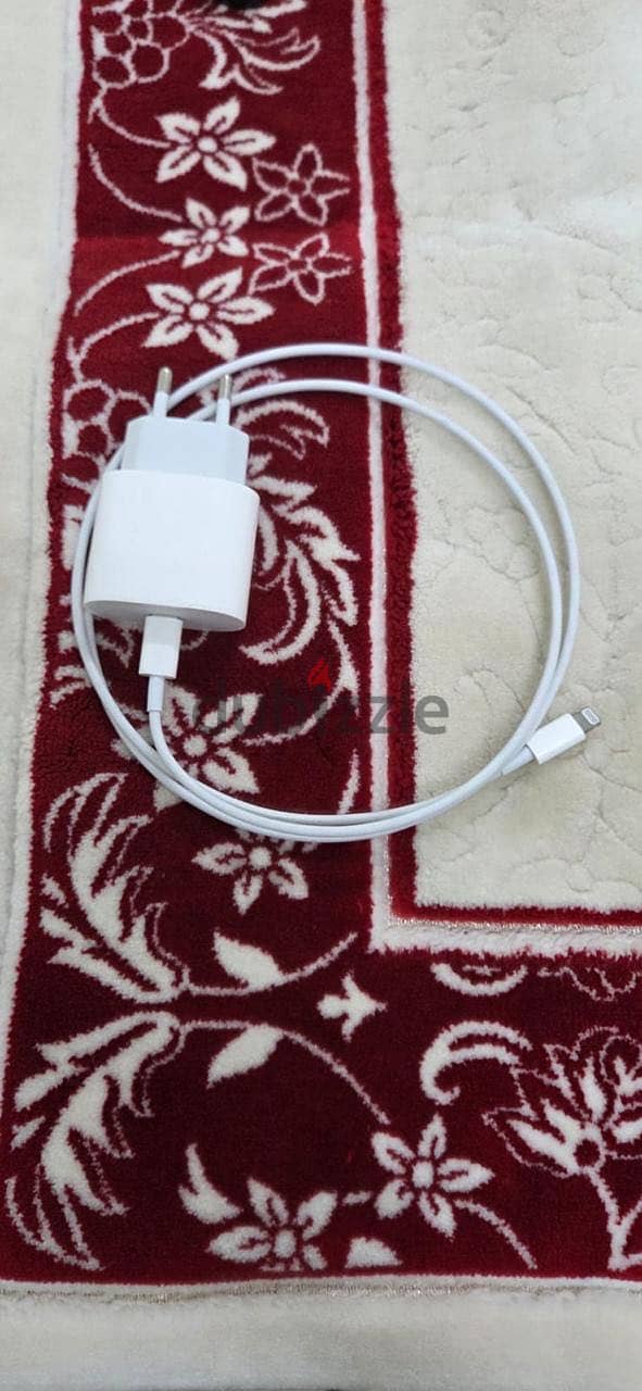 Apple - iPhone 13 4