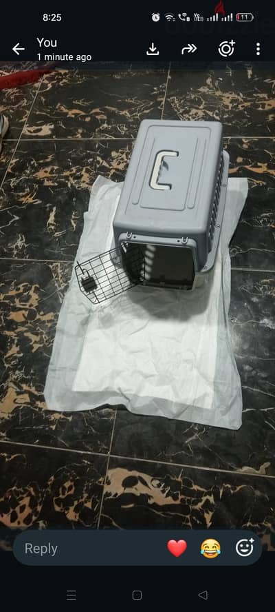 قفص بلاستيك سهل التحميل