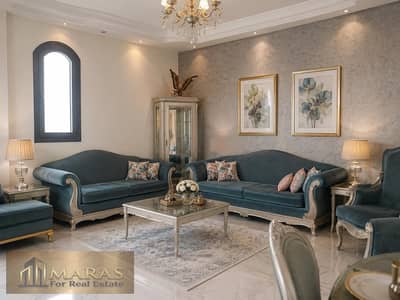 Half-Roof Apartment for Sale in Fifth Settlement – District 2 | 200 sqm + Roof | 3 Bedrooms | Super Lux