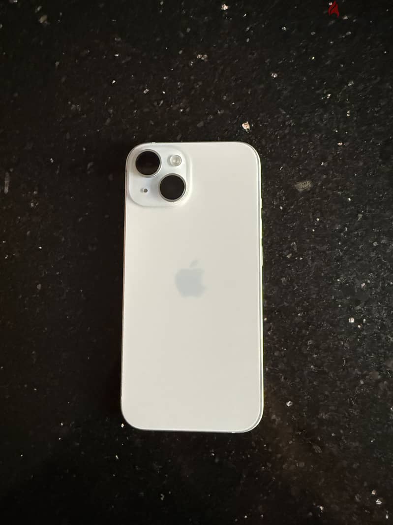 Apple - iPhone 15 2