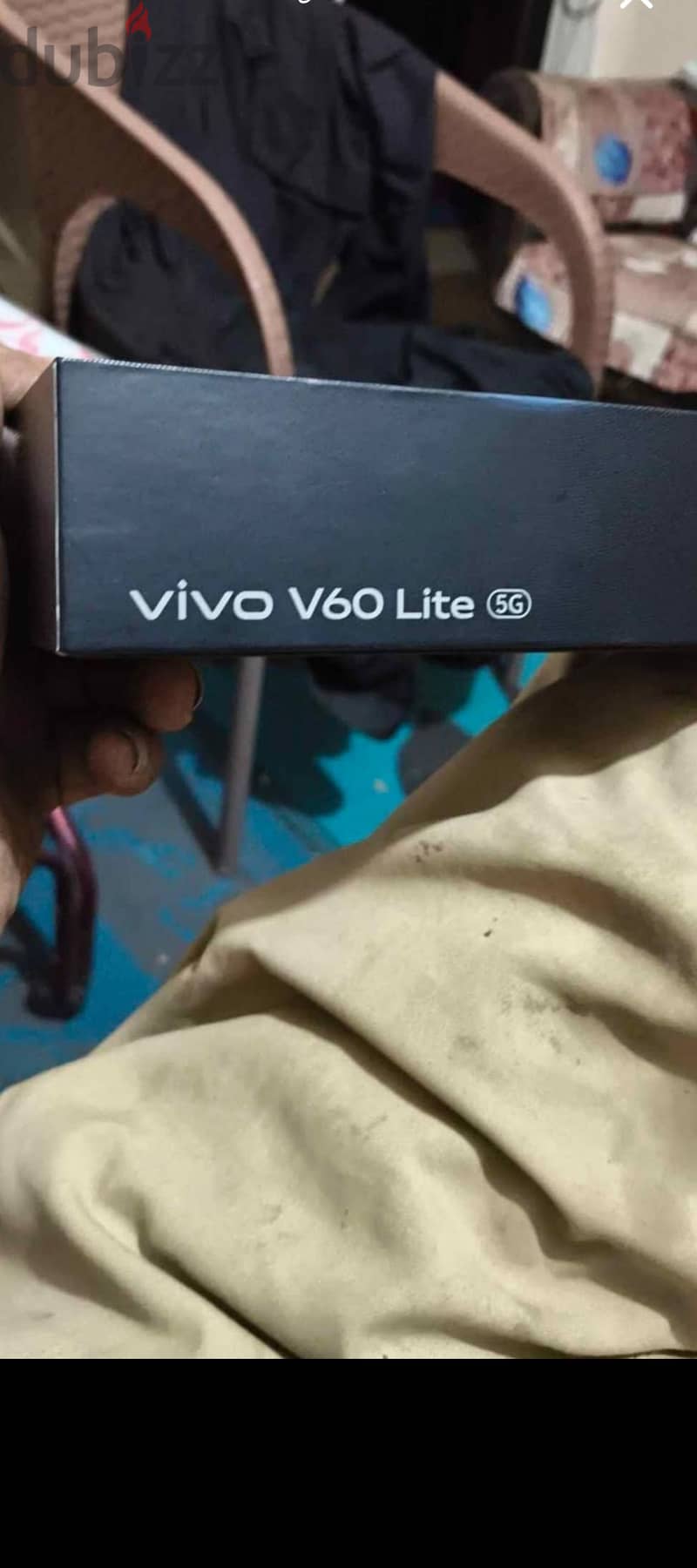 فيفو V60 4