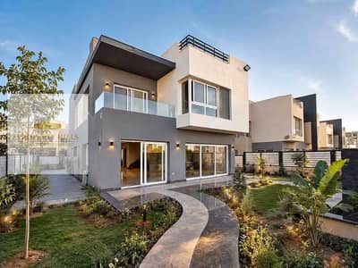 Villa for sale in Hyde Park, minutes from the American University on South 90, directly at Golden Square