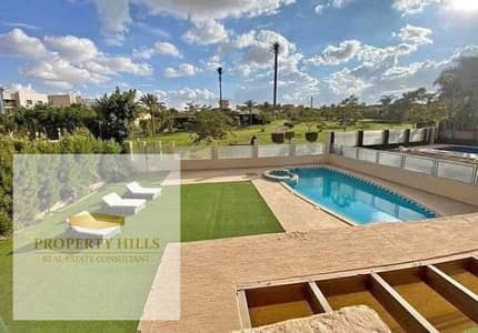 Villa for sale immediate receipt 667 meters in installments compound residents and has all services gas and electricity in the Fifth Settlement next to the American University Katamya gardens