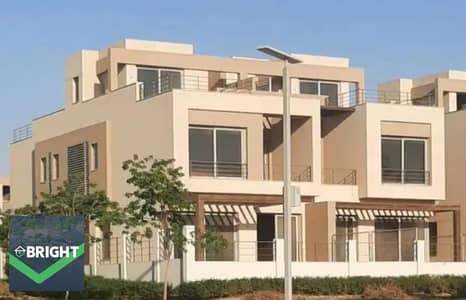 بفيو لاند سكيب هتحصل ع فيلا منفصلة 674م - 4 ماستر + ناني رووم - بسعر لايقارن بالماركت في بالم هيلز القاهرة الجديدة - palm hills new cairo