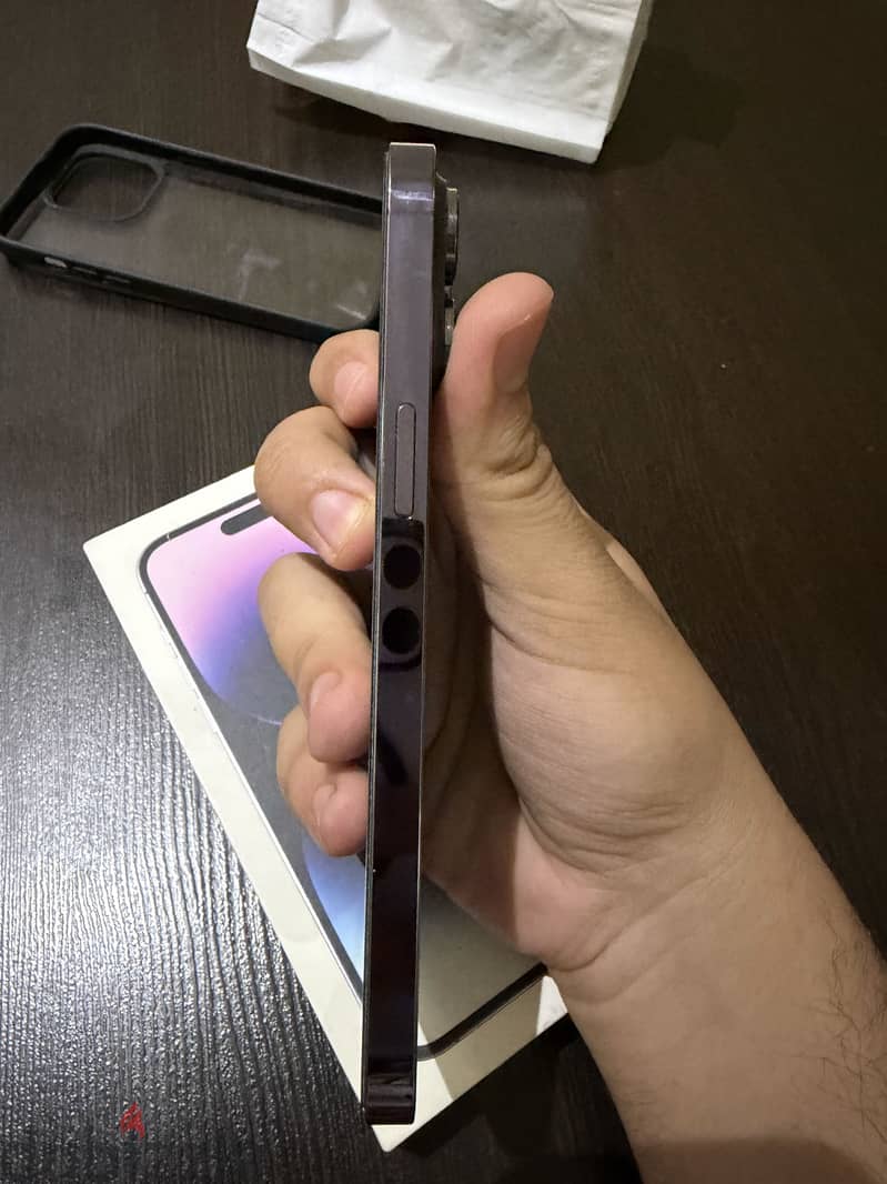 iphone 14 pro max 4