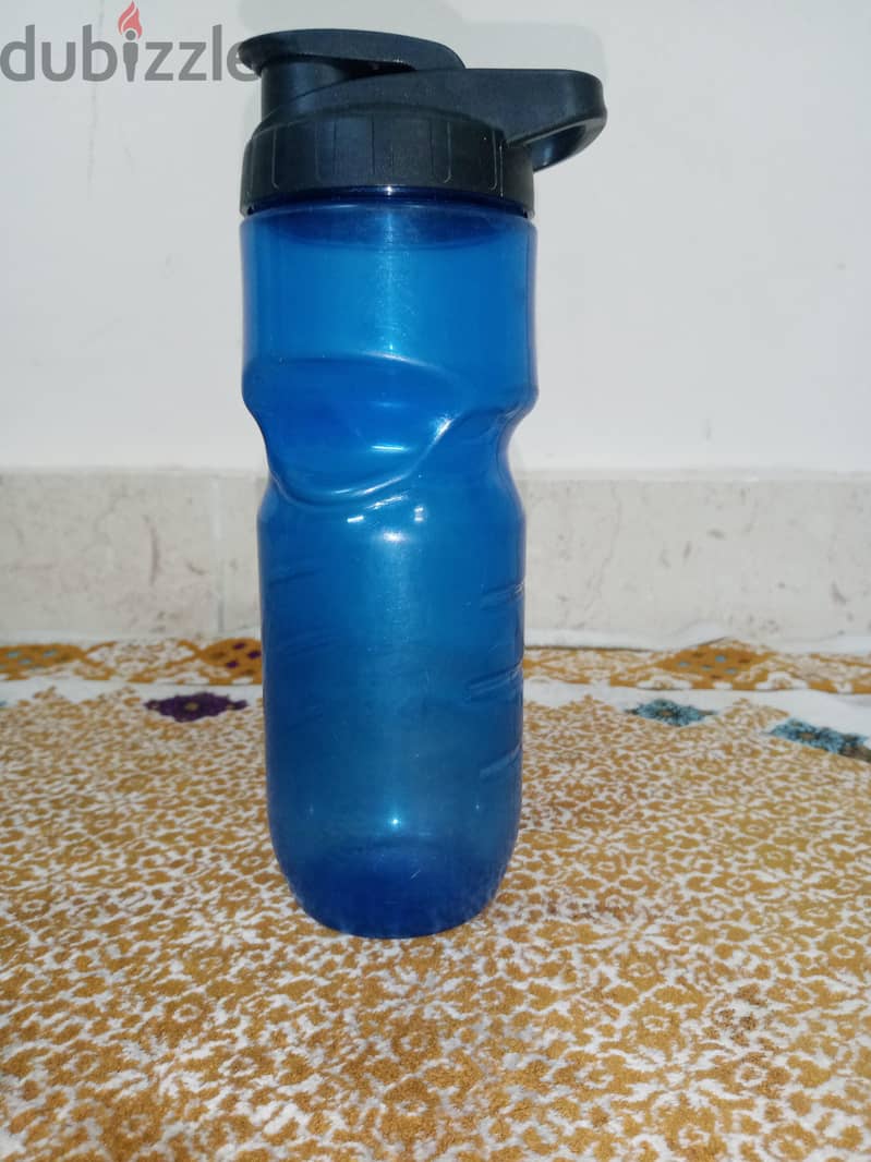 زجاجة ماء رياضه 1