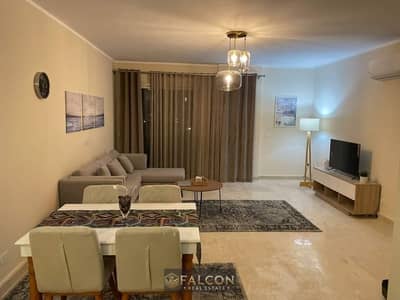بعائد3,500$ شقه مفروشه + الاجهزه  باطلاله Mega Pool بخدمه VIP في  ناينتي افينيو | 90 Avenue التجمع الخامس بجوار الجامعه الامريكيه و ميفيدا