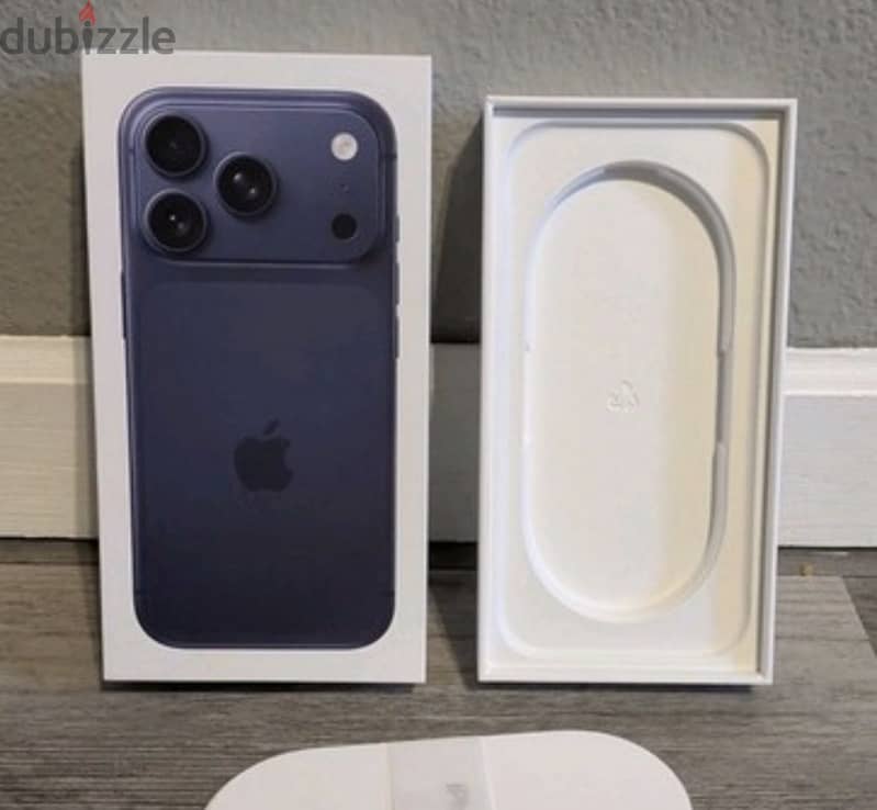 Apple - iPhone 17 Pro 1