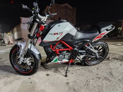 Benelli TNT250
