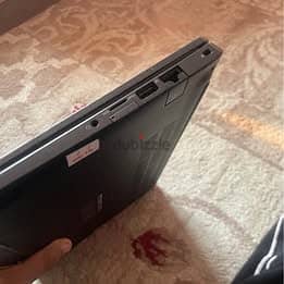 Laptop dell 5300 1