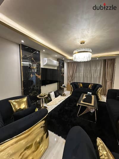 شقة 235م Ultra Lux بالفجالة | شارع كامل صدقي على الواجهة الرئيسية