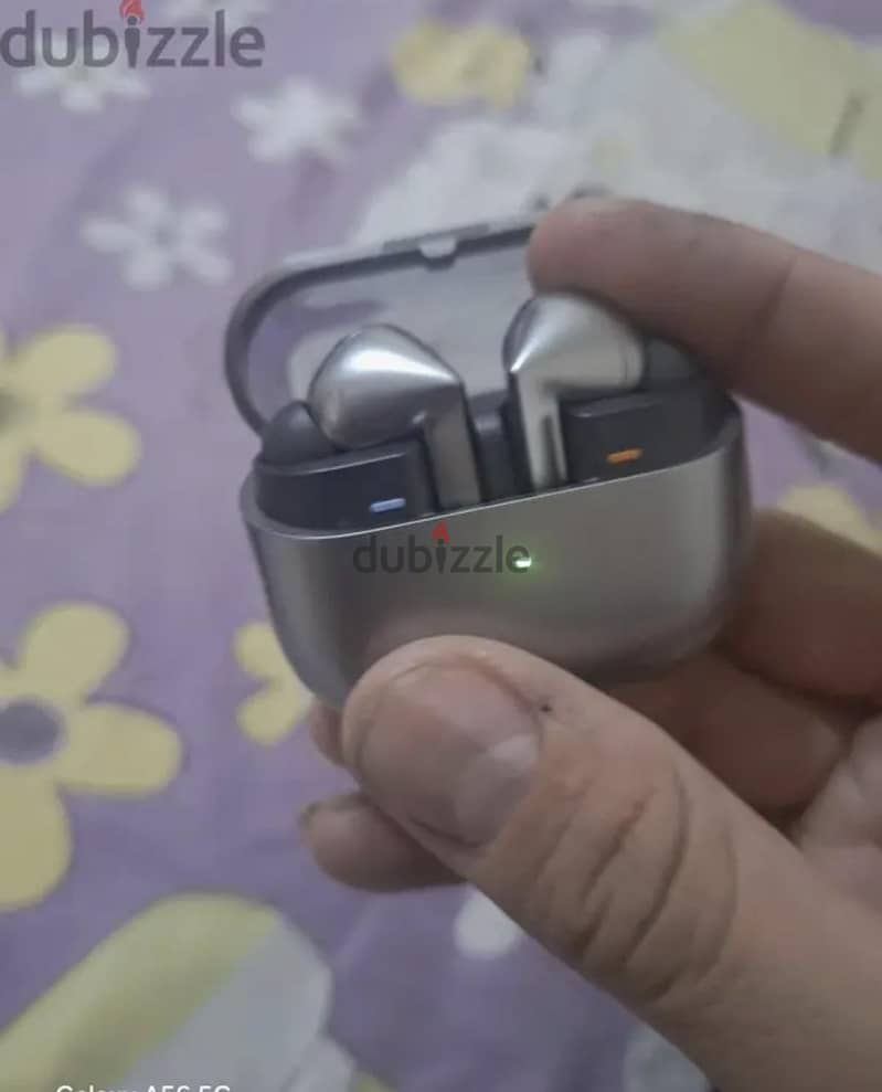 Galaxy buds3 pro 4
