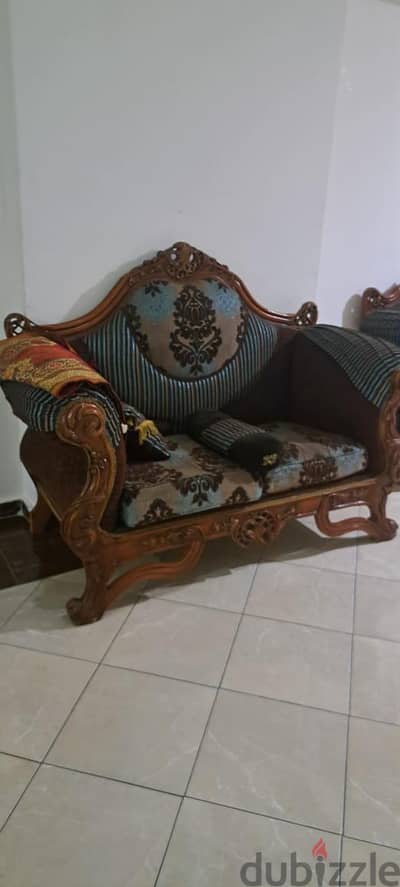انتريه مستعمل  للبيع ب ٩٠٠٠ج بالاسكندريه
