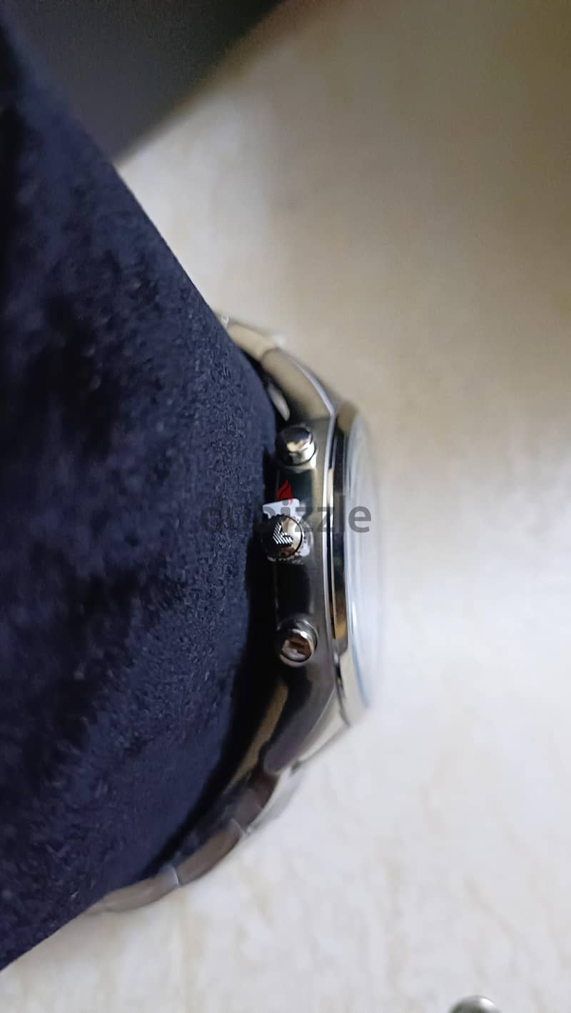 ساعة ارمانى 3