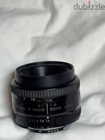 nikon 50. m 1.8