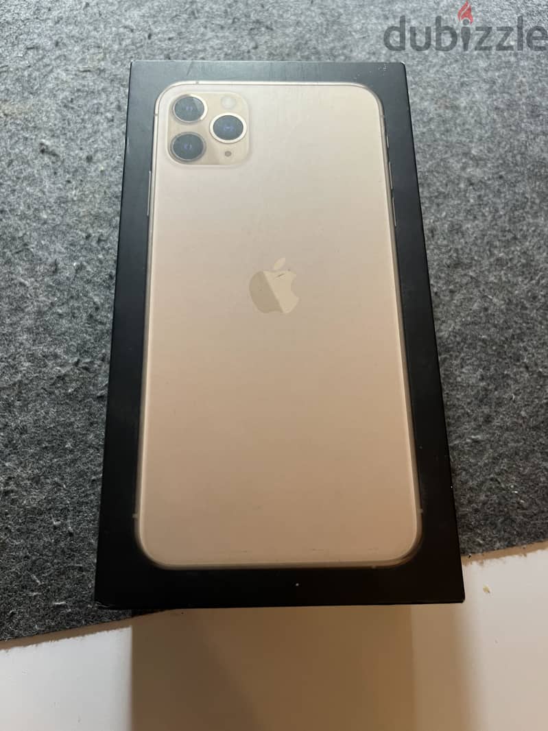 Apple - iPhone 11 Pro Max 1