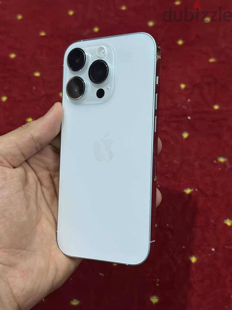 آبل - آيفون 14 برو 3