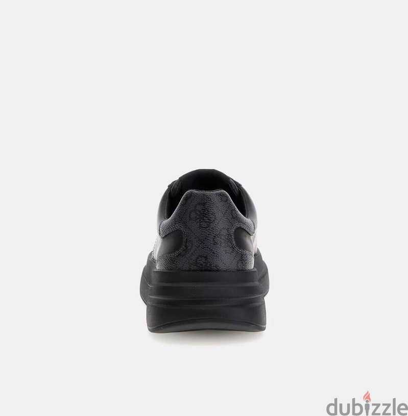 Guess   حذاء 3