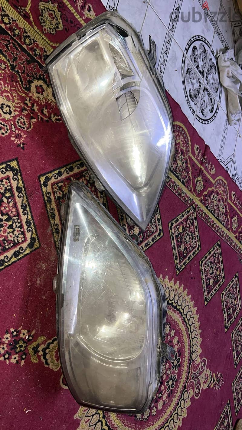فوانيس رينو اصلي 2