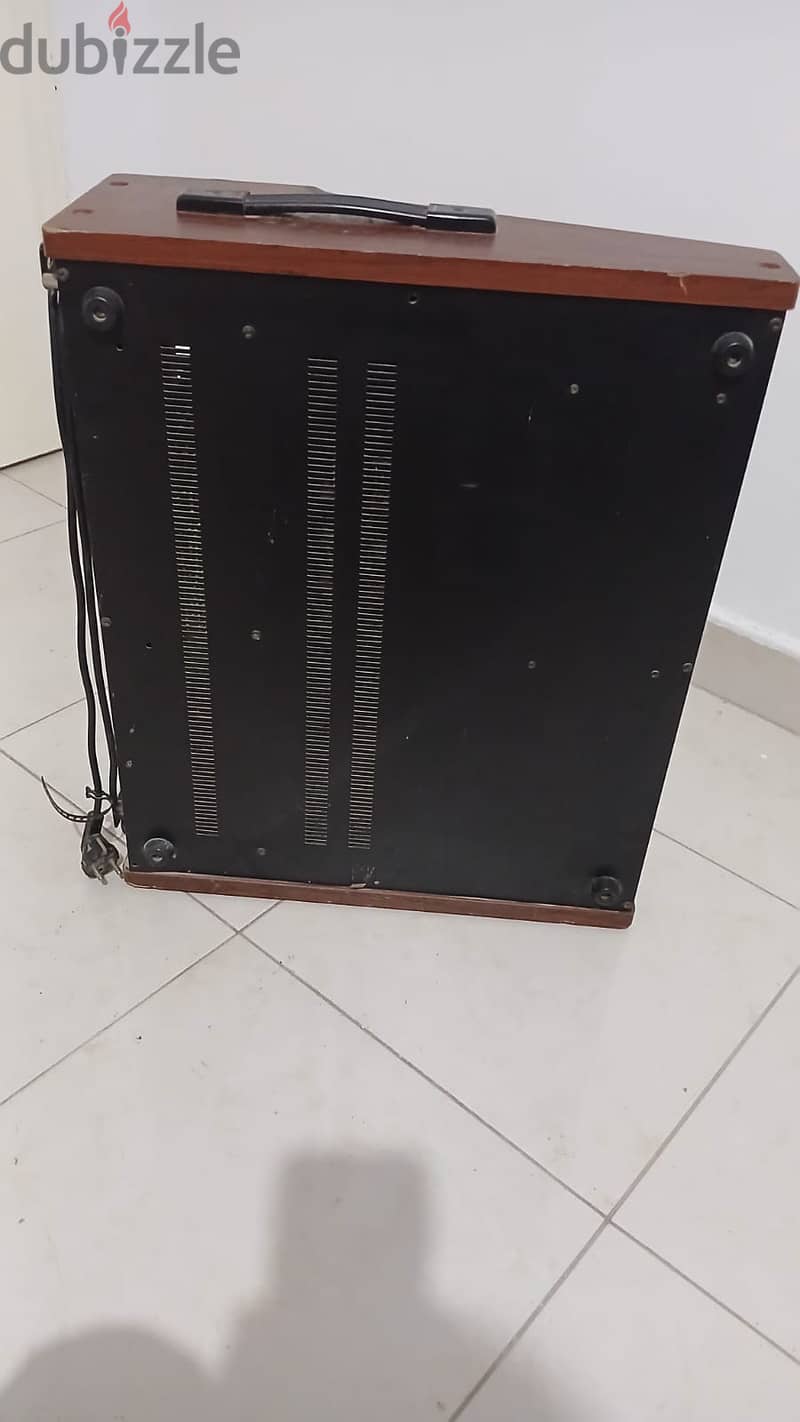 Roland PA-250 Stereo Mixing Amplifier 6