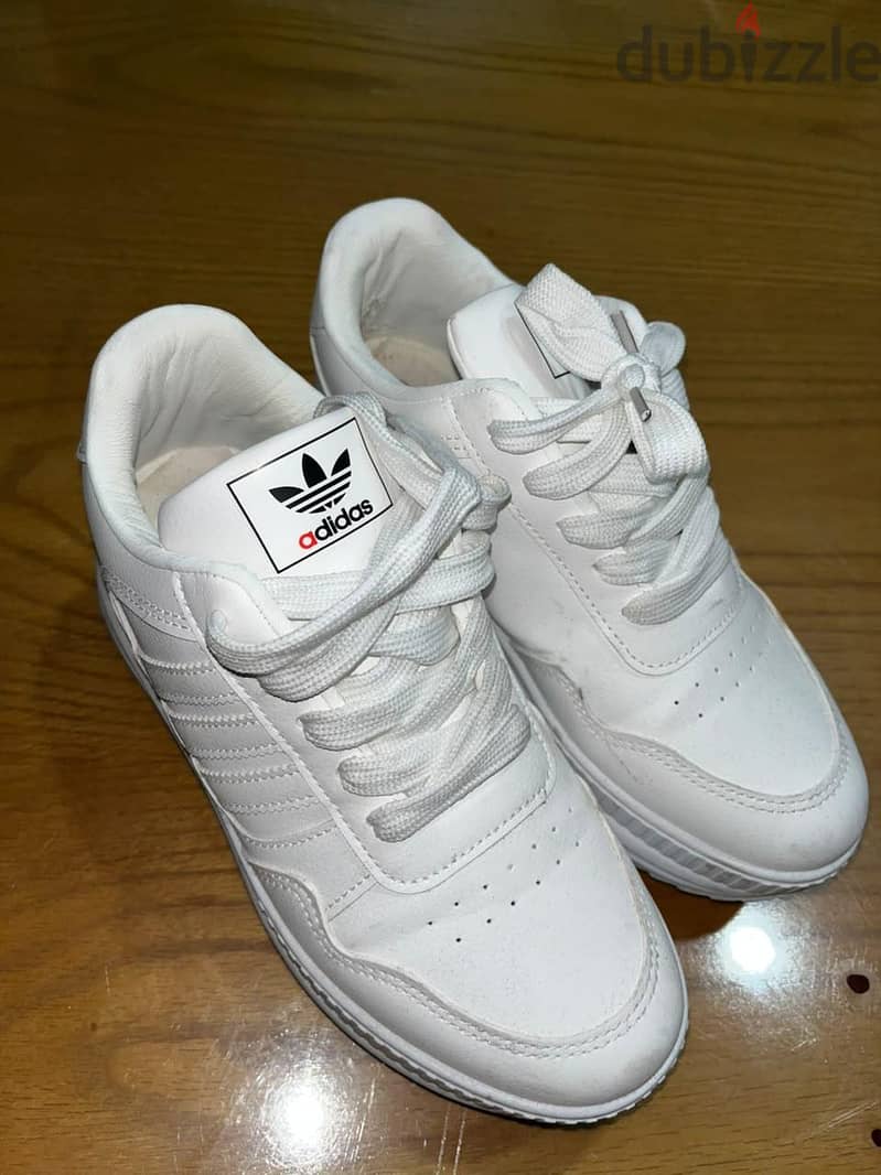 white sneakers for sale 1