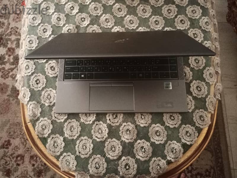 HP Zbook firefly 14 g7 1