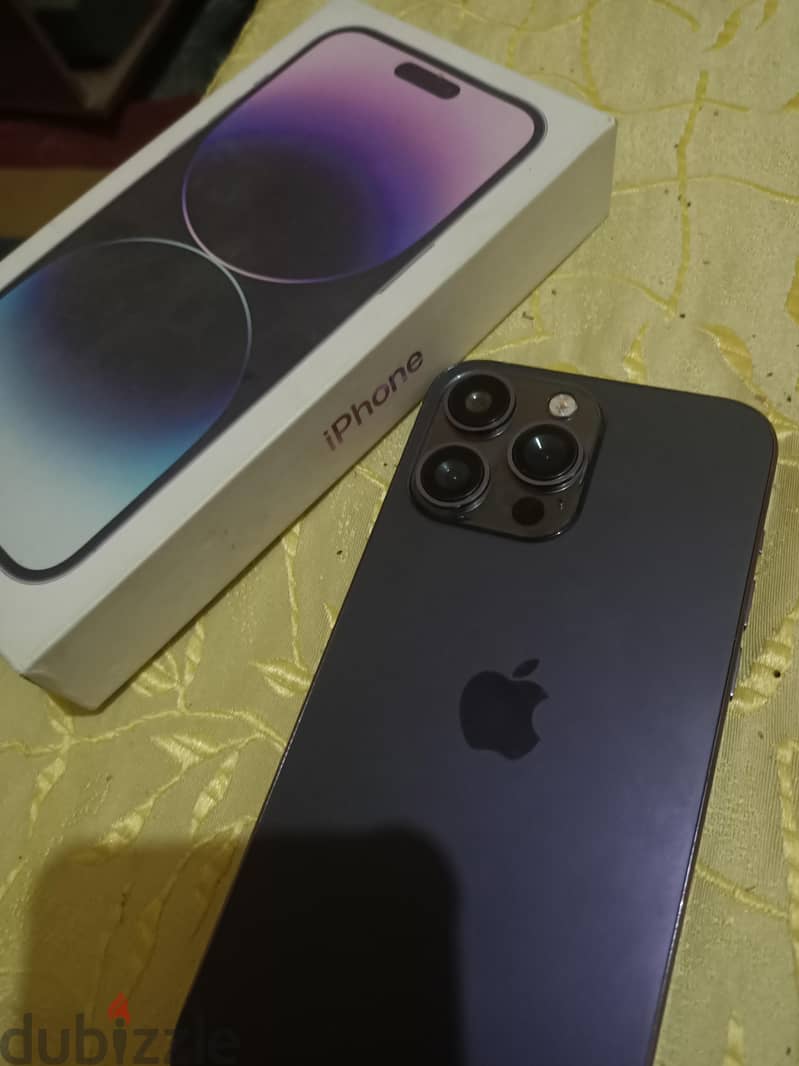 آبل - آيفون 15 برو 3