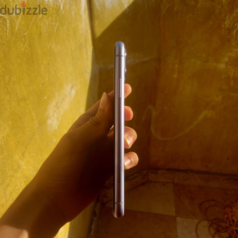 آبل - آيفون 11 2