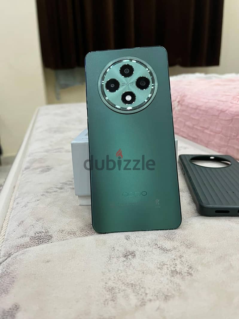 اوبو رينو 12 اف 2