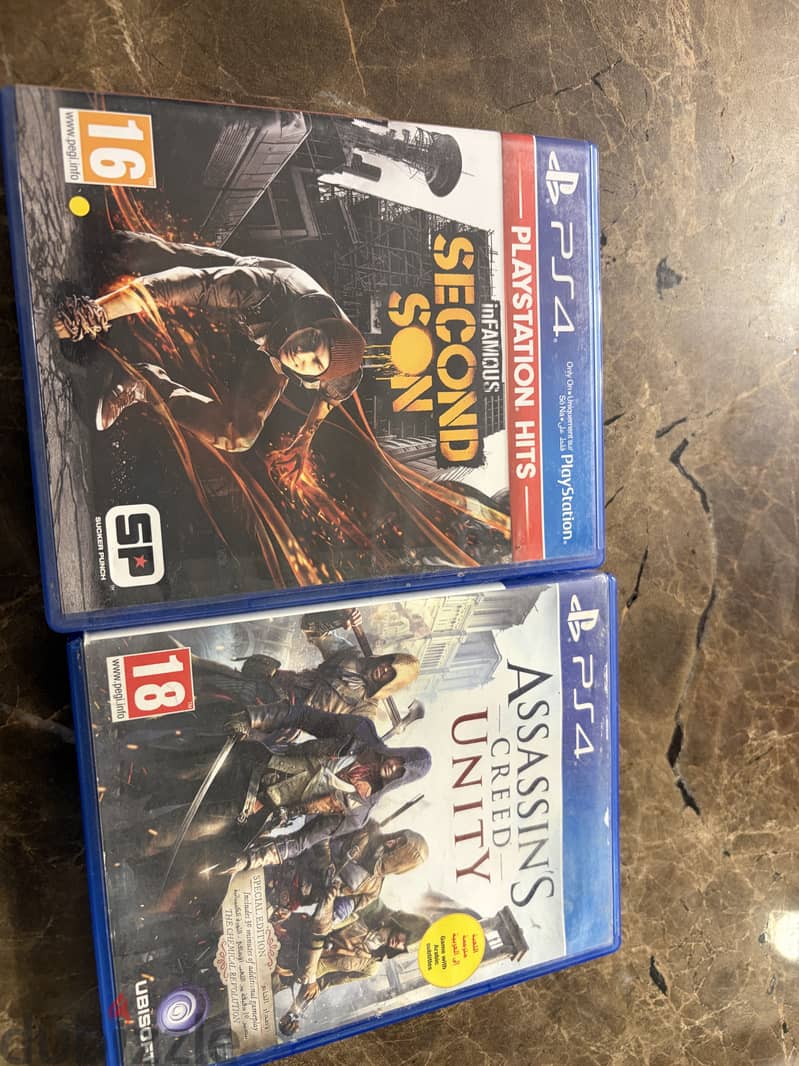 PS4 slim with very good condition 2