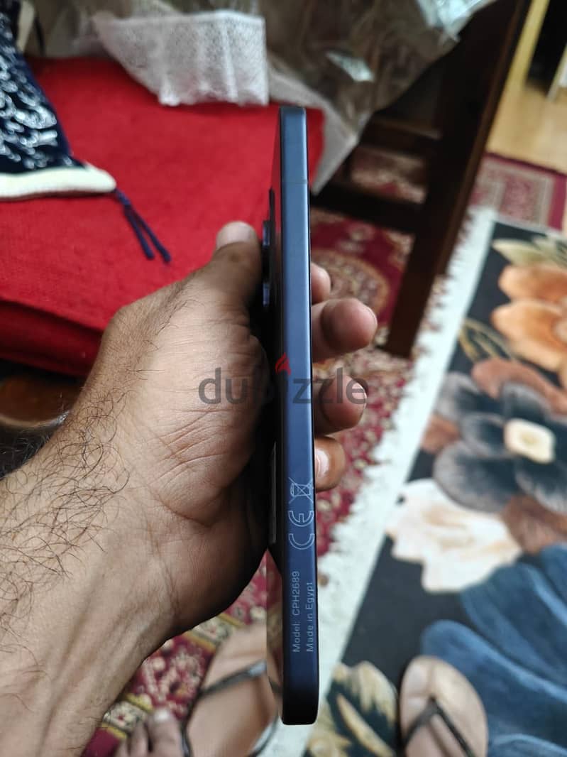 OPPO Reno13 2