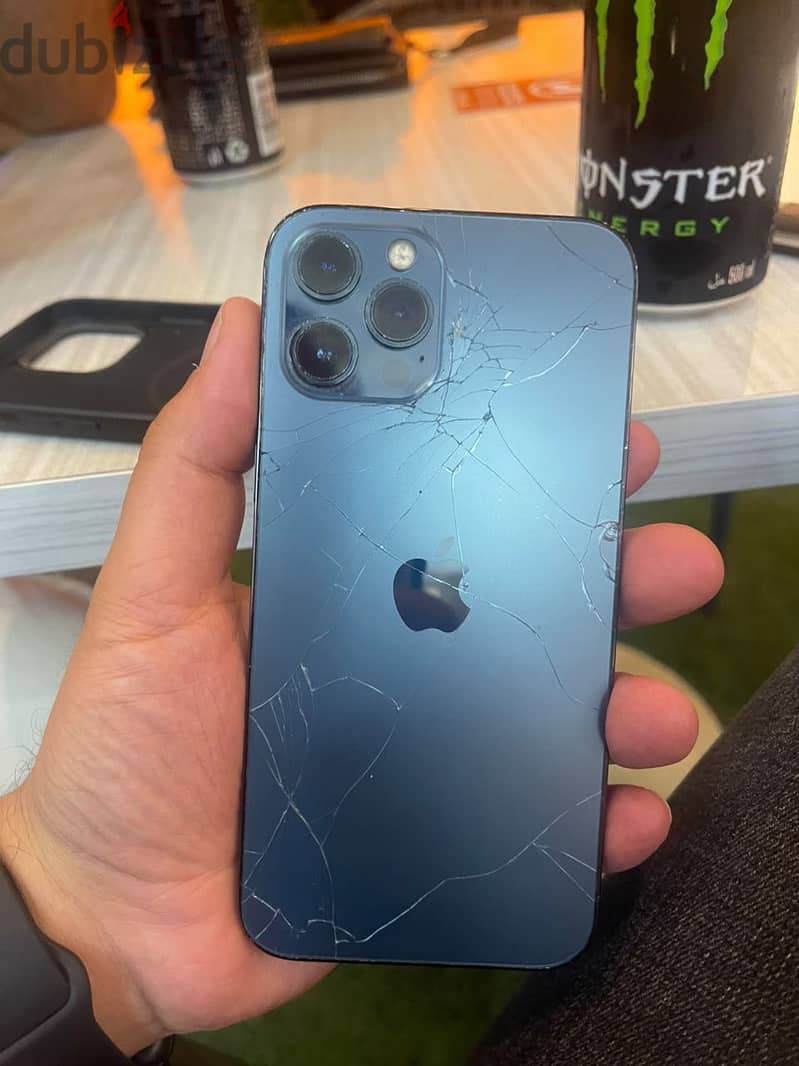 آبل - آيفون 12 برو ماكس 1