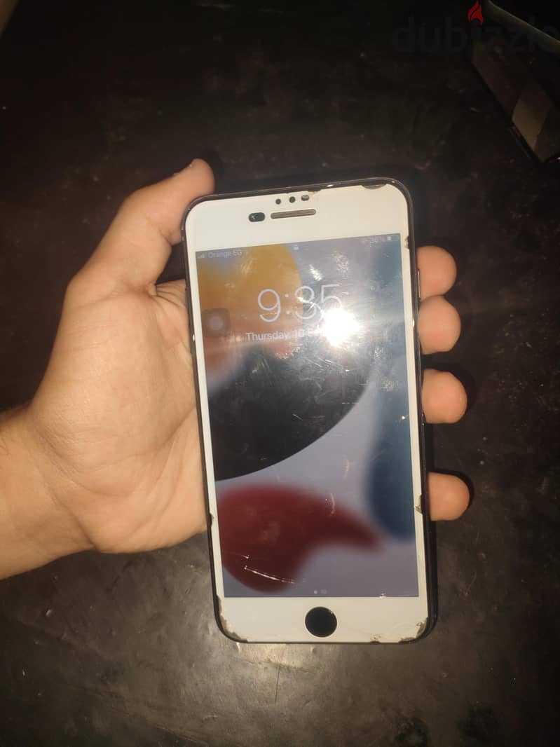 آبل - آيفون 7+ 4