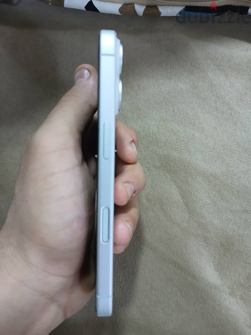آبل - آيفون 16 1