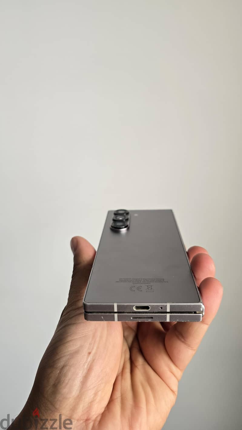 Samsung Z Fold 6 9