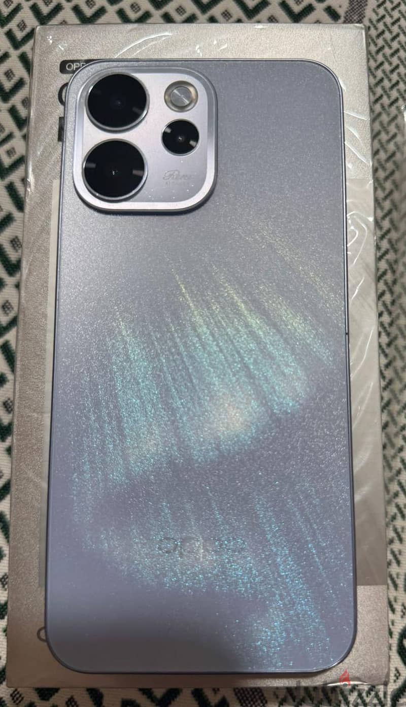 Oppo Reno 15 F 5G 1