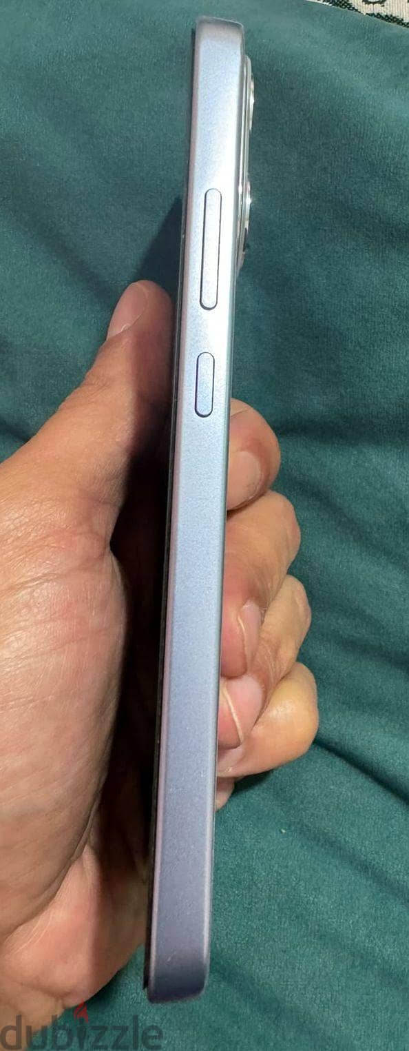 Oppo Reno 15 F 5G 3