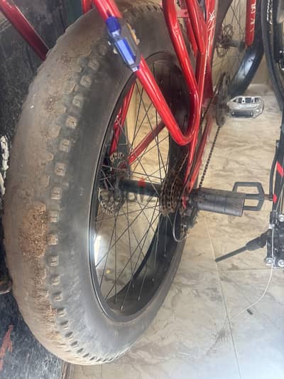 عجلة دبابة سيريس T-6500 مقاس 29