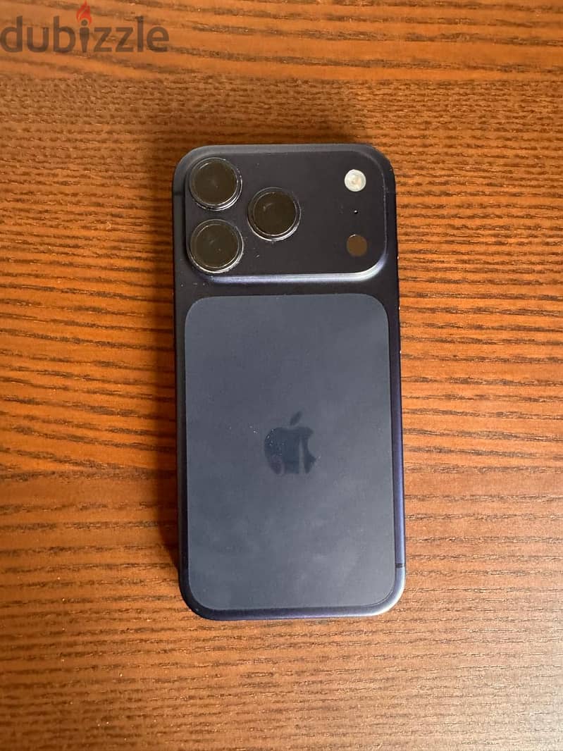 Apple - iPhone 17 Pro 6