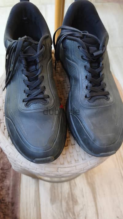 Anta shoes used like new size 43 from international outside egypt